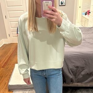 Lululemon Softstreme Perfectly Oversized Cropped Crew Kohlrabi Green size 6